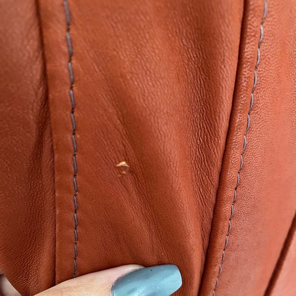 VINTAGE Leather Jacket - Picture 4 of 6